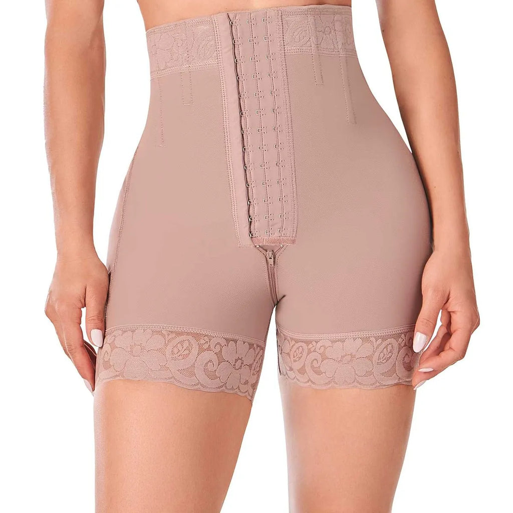 Short Alto con Broche Levanta Cola | 5156B