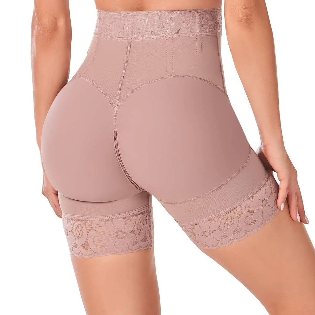 Short Alto con Broche Levanta Cola | 5156B